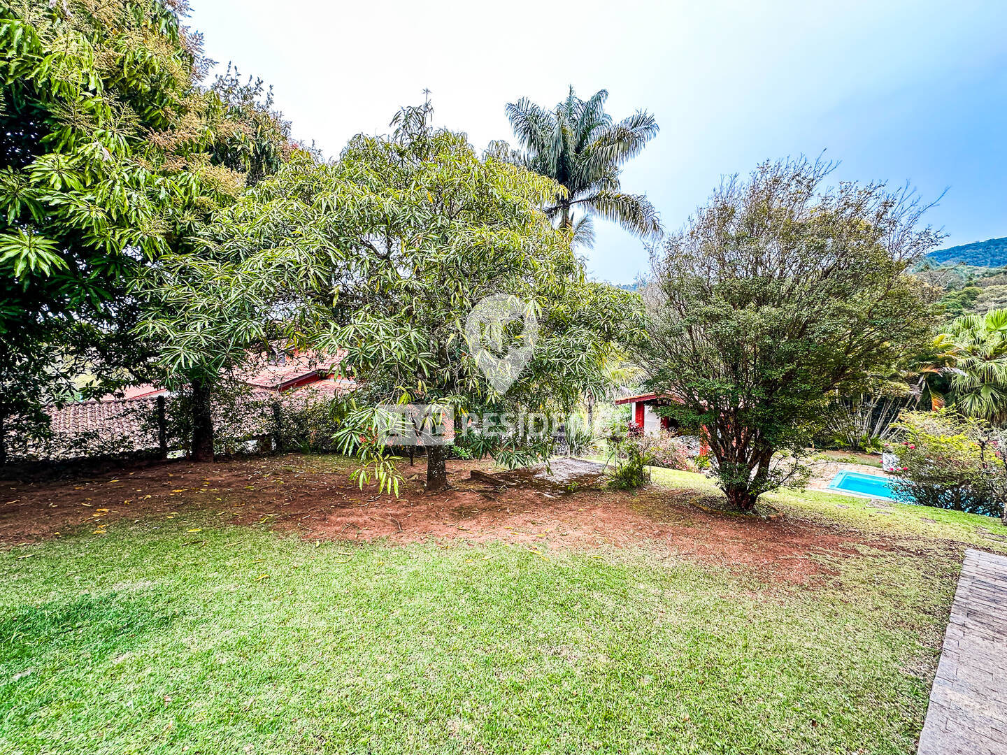 Casa à venda com 3 quartos, 232m² - Foto 12