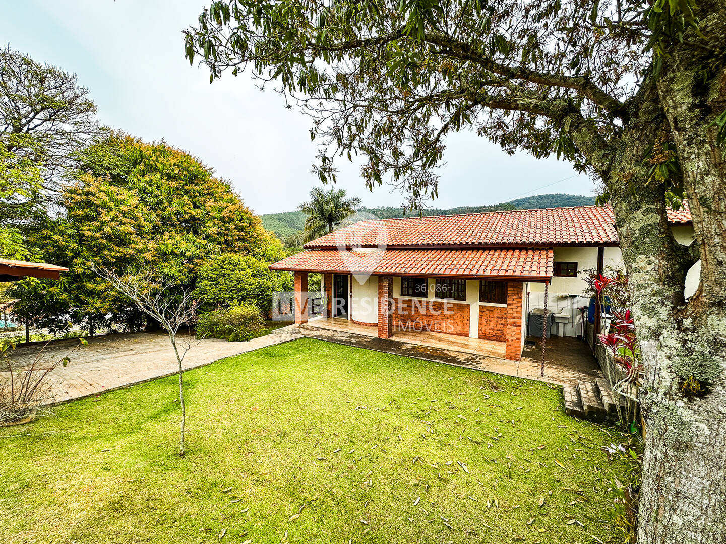 Casa à venda com 3 quartos, 232m² - Foto 27