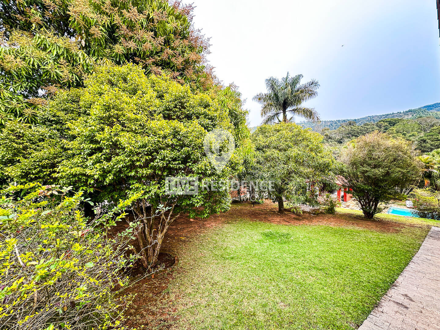 Casa à venda com 3 quartos, 232m² - Foto 28