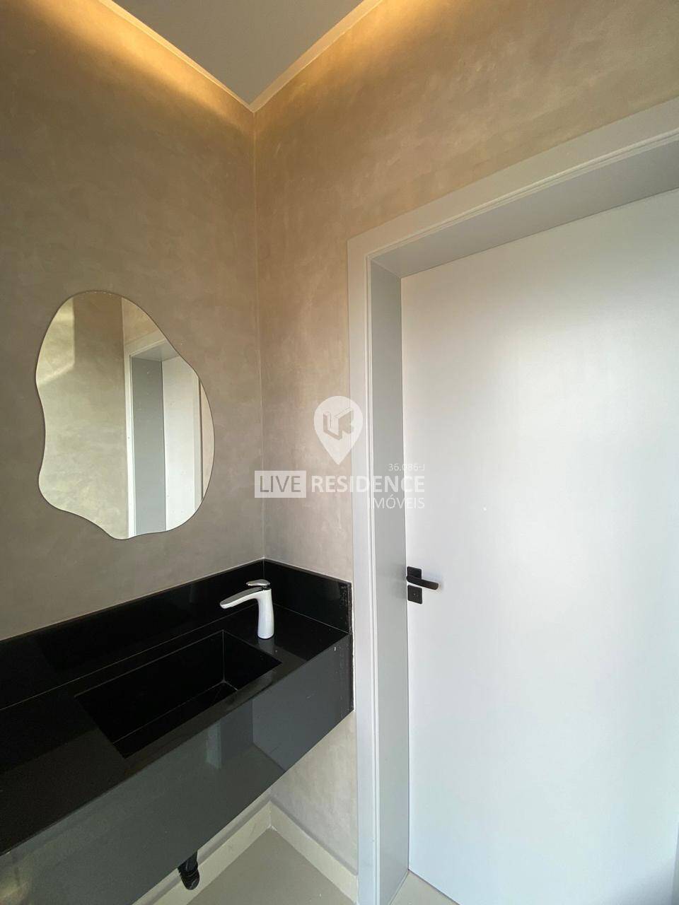 Casa à venda com 3 quartos, 272m² - Foto 13