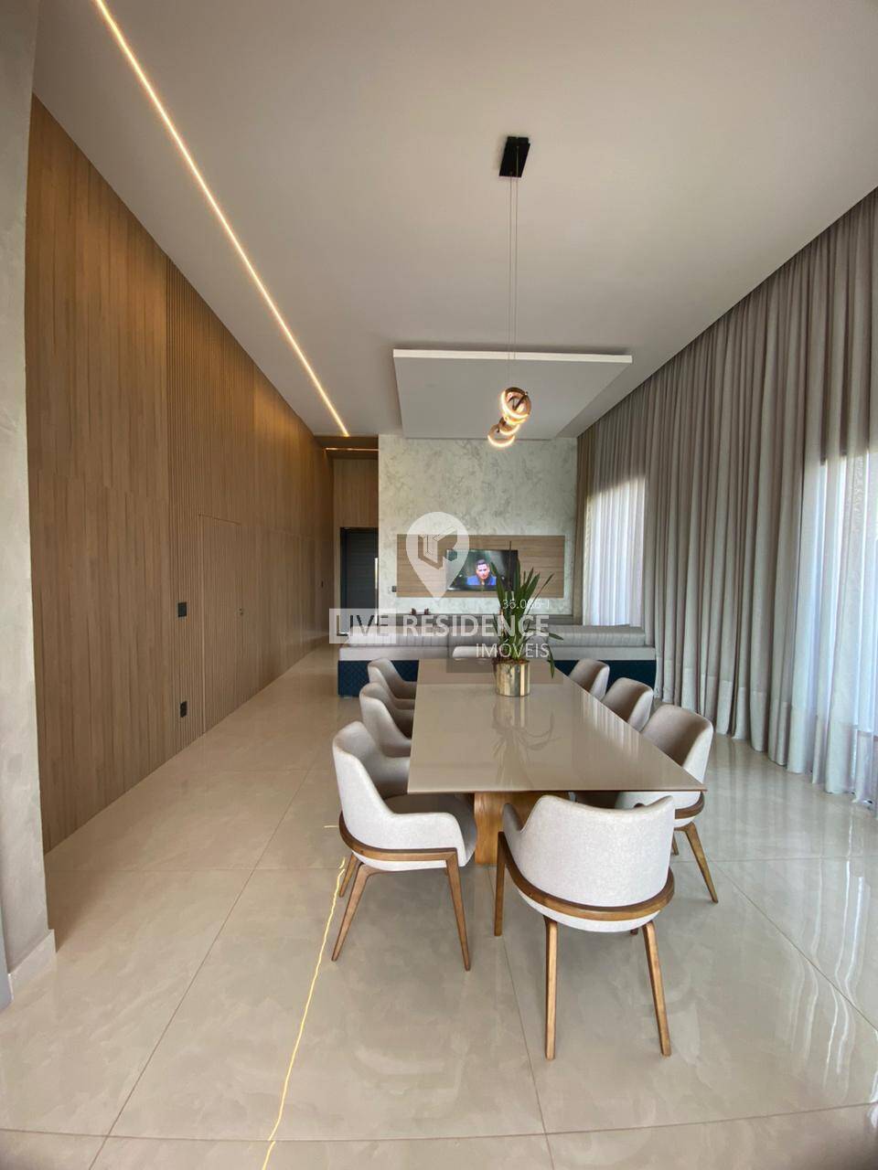 Casa à venda com 3 quartos, 272m² - Foto 23