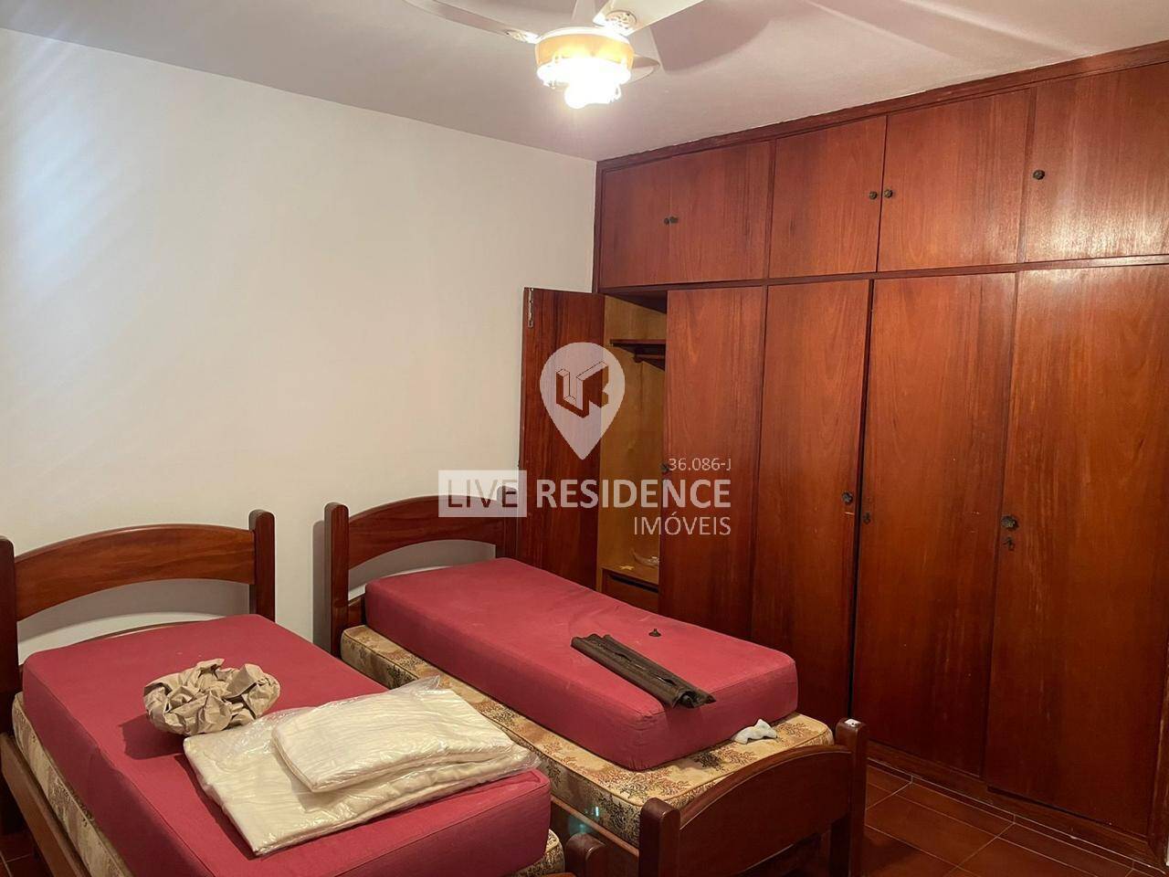Casa à venda com 4 quartos, 455m² - Foto 15