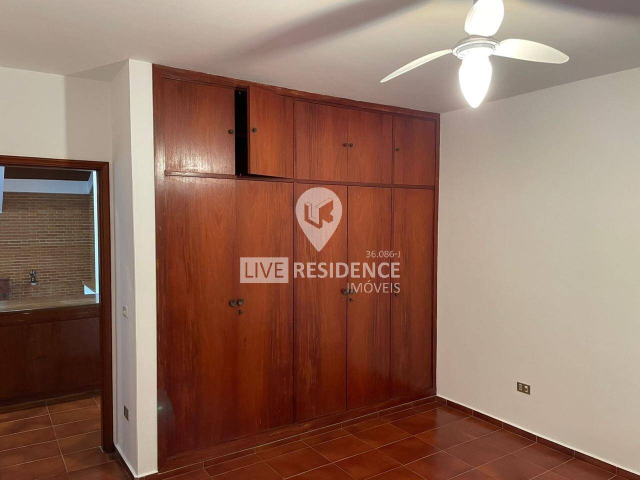 Casa à venda com 4 quartos, 455m² - Foto 21