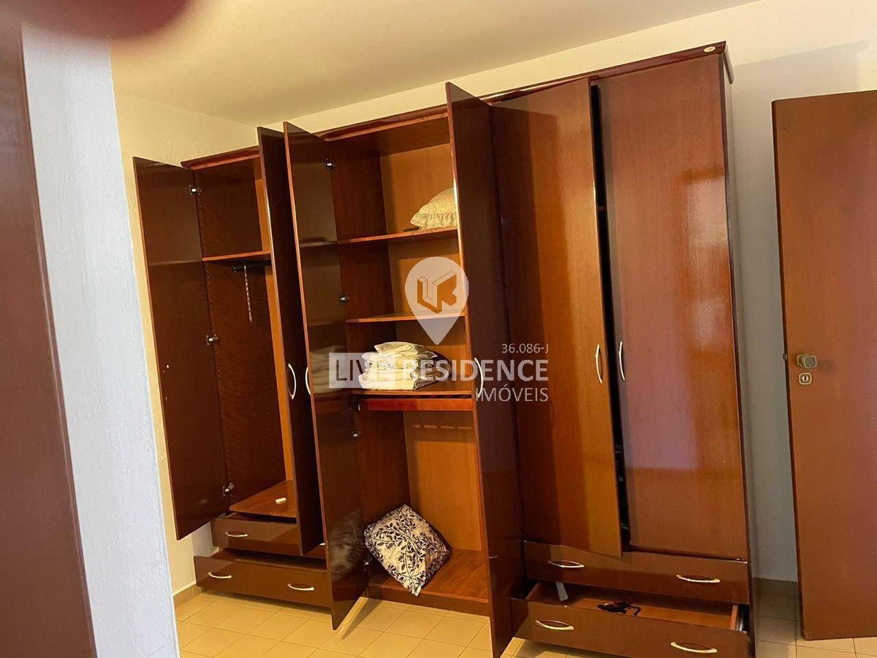 Casa à venda com 4 quartos, 455m² - Foto 34