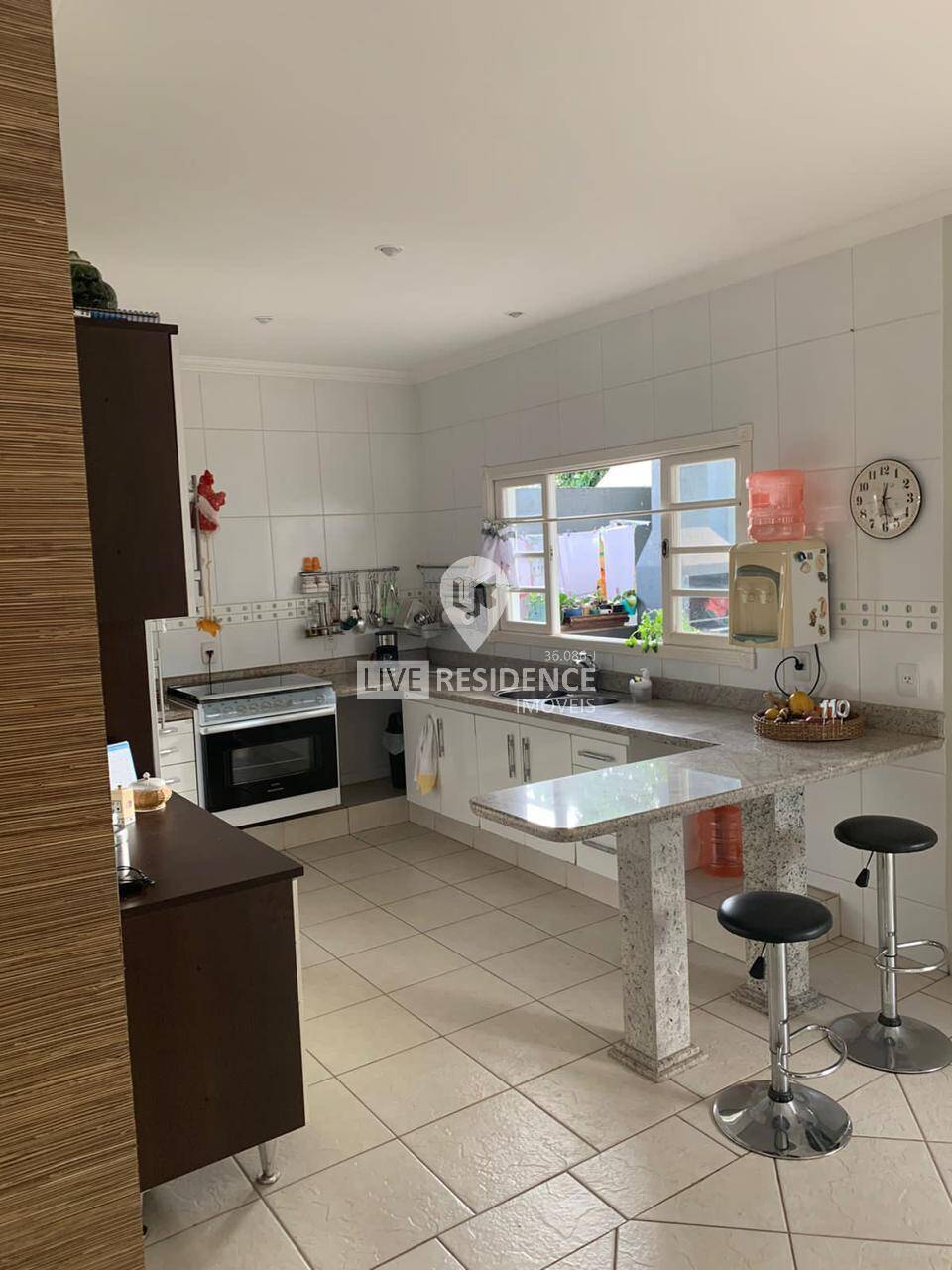 Casa à venda com 3 quartos, 260m² - Foto 4