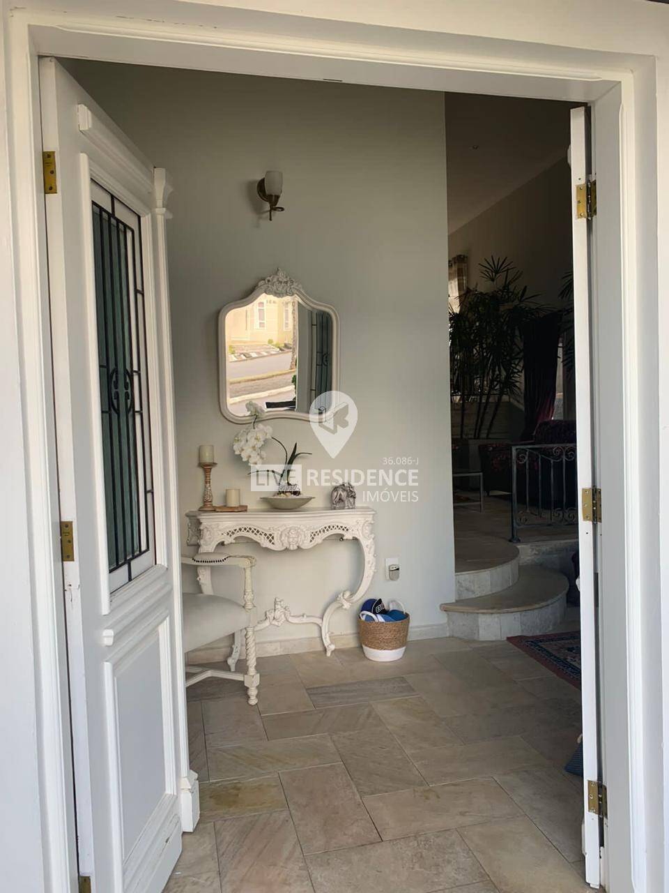Casa à venda com 3 quartos, 260m² - Foto 8