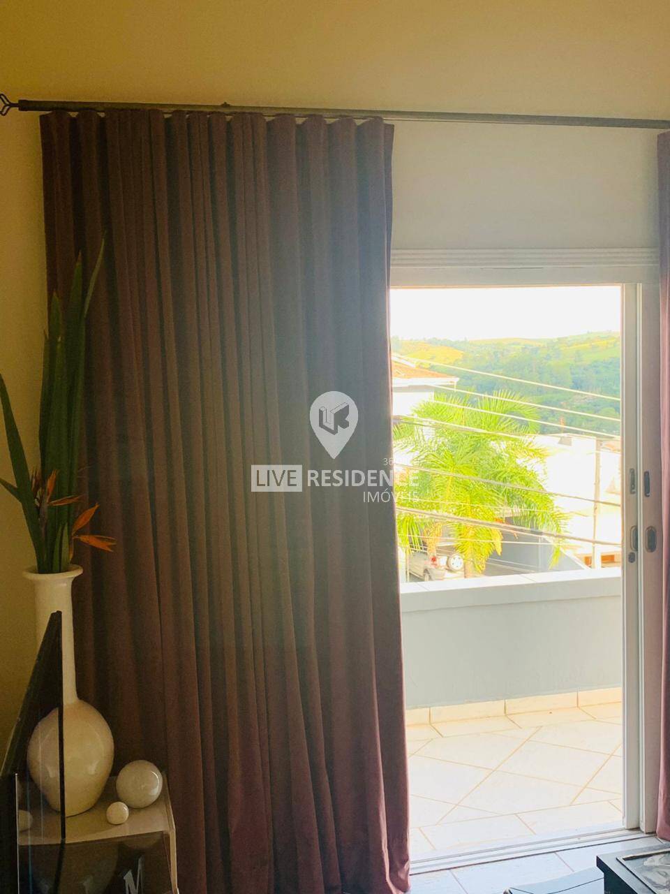Casa à venda com 3 quartos, 260m² - Foto 11