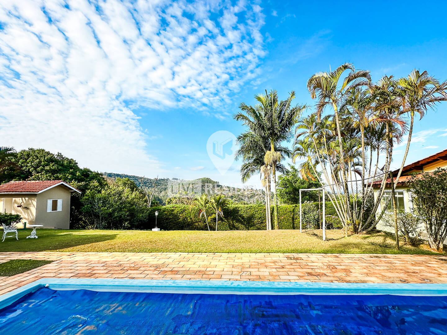 Casa à venda com 3 quartos, 274m² - Foto 28