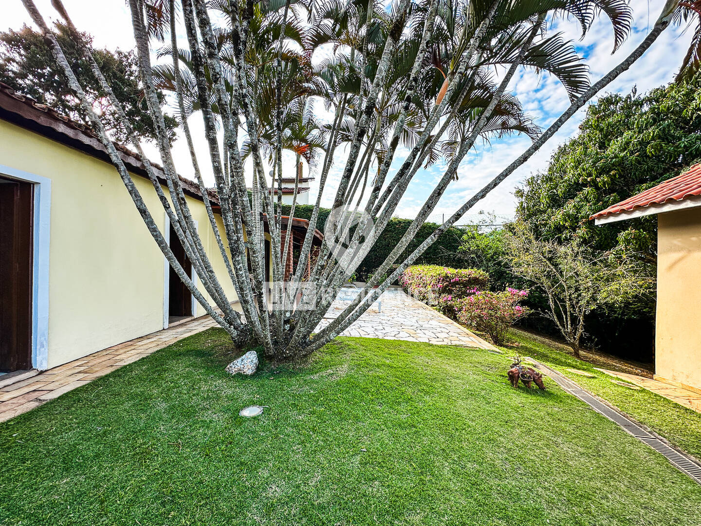 Casa à venda com 3 quartos, 274m² - Foto 33
