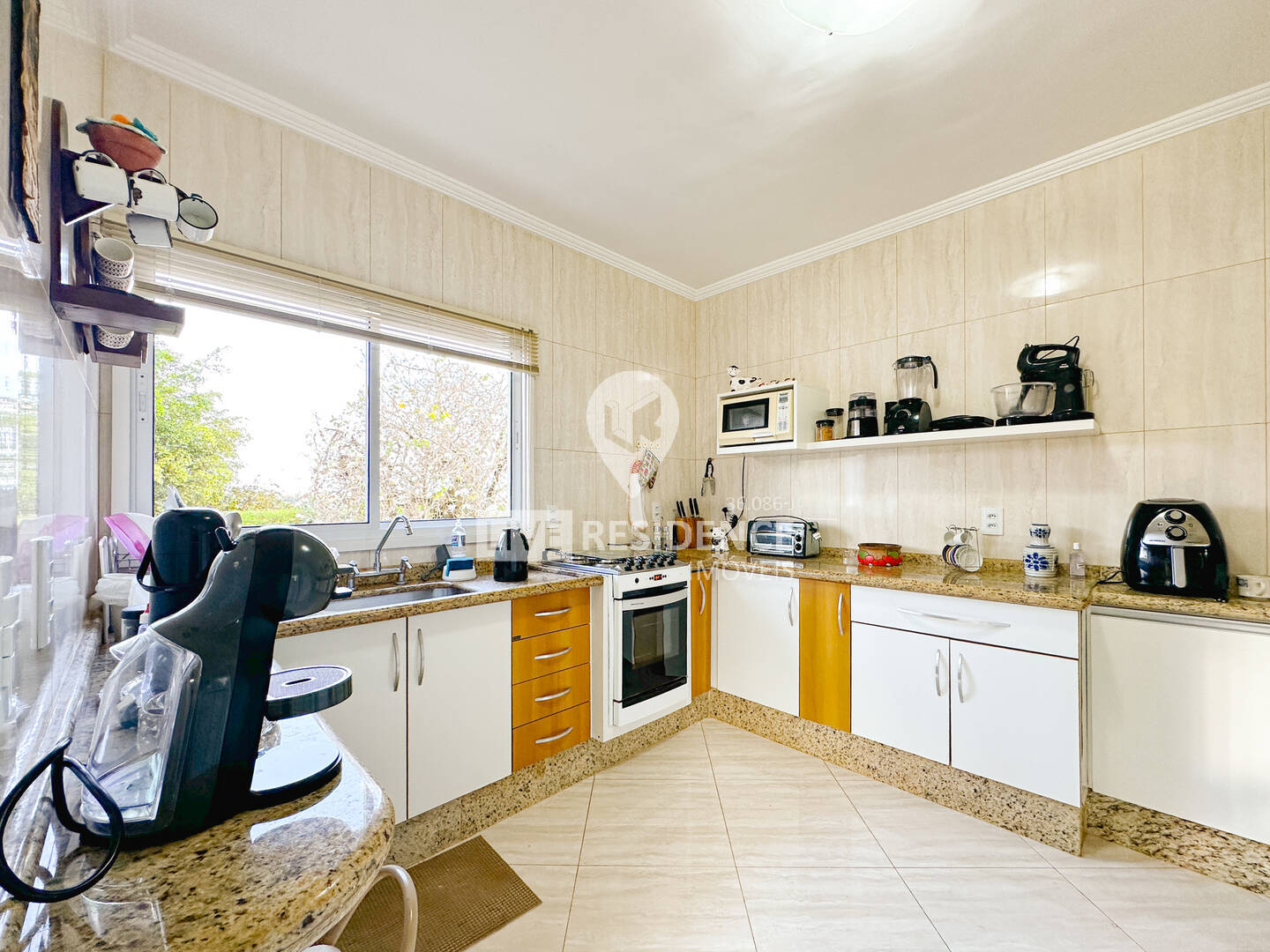 Casa à venda com 3 quartos, 274m² - Foto 41