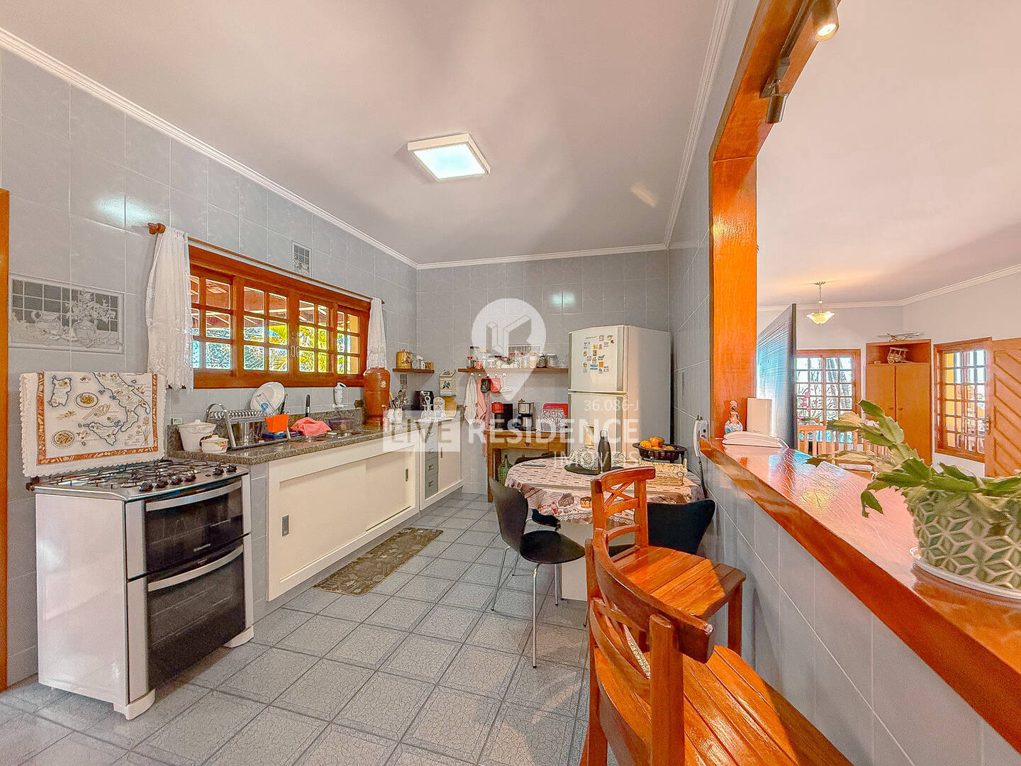 Casa à venda com 4 quartos, 600m² - Foto 19