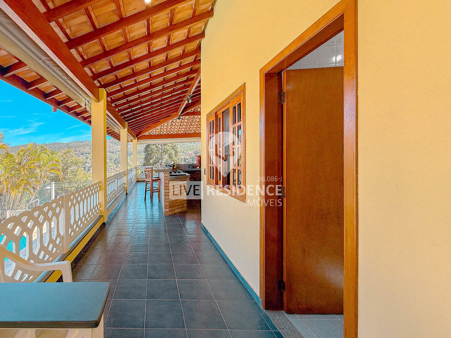 Casa à venda com 4 quartos, 600m² - Foto 44