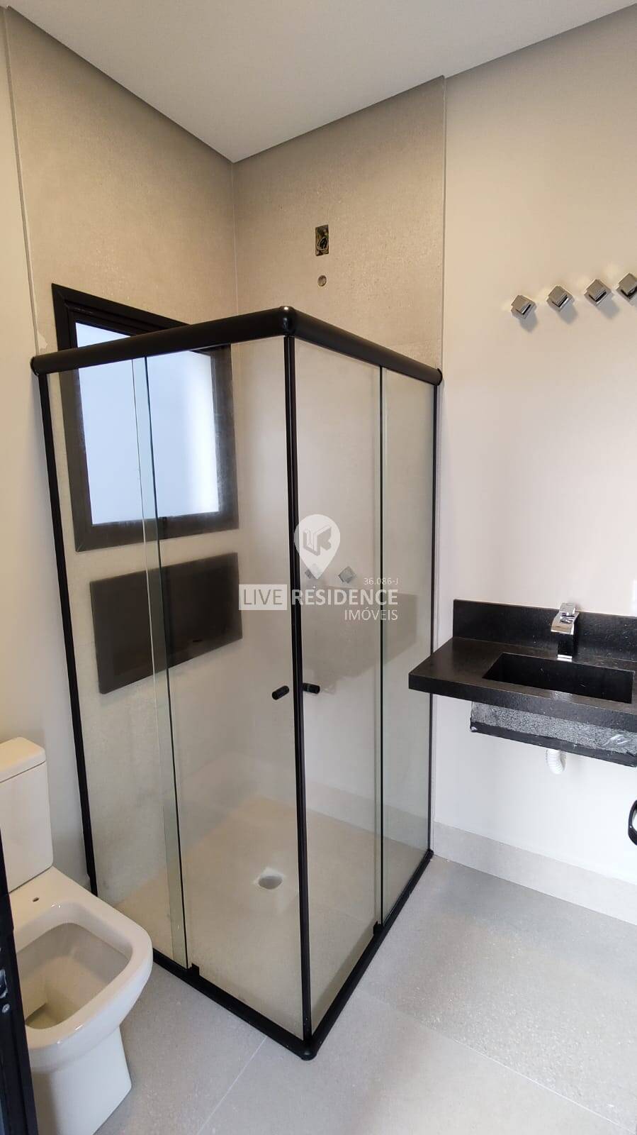 Casa à venda com 3 quartos, 228m² - Foto 6