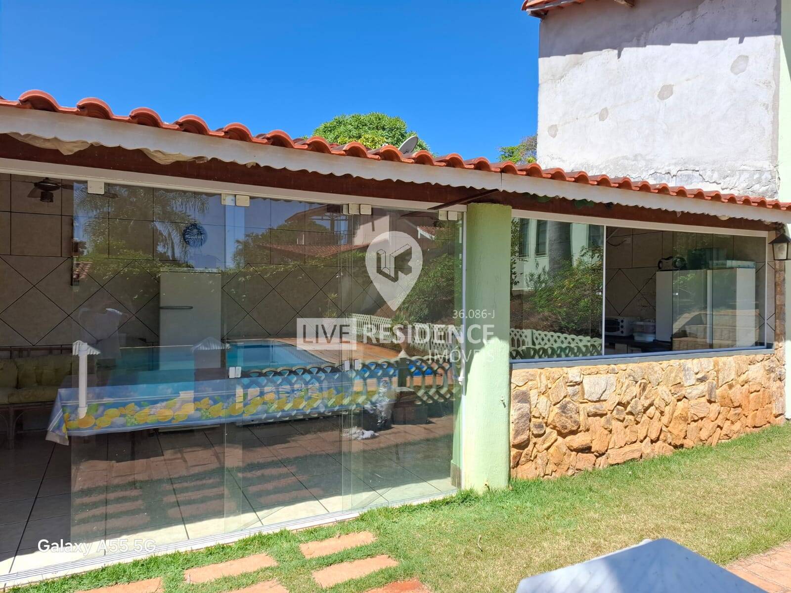 Casa à venda com 5 quartos, 289m² - Foto 9