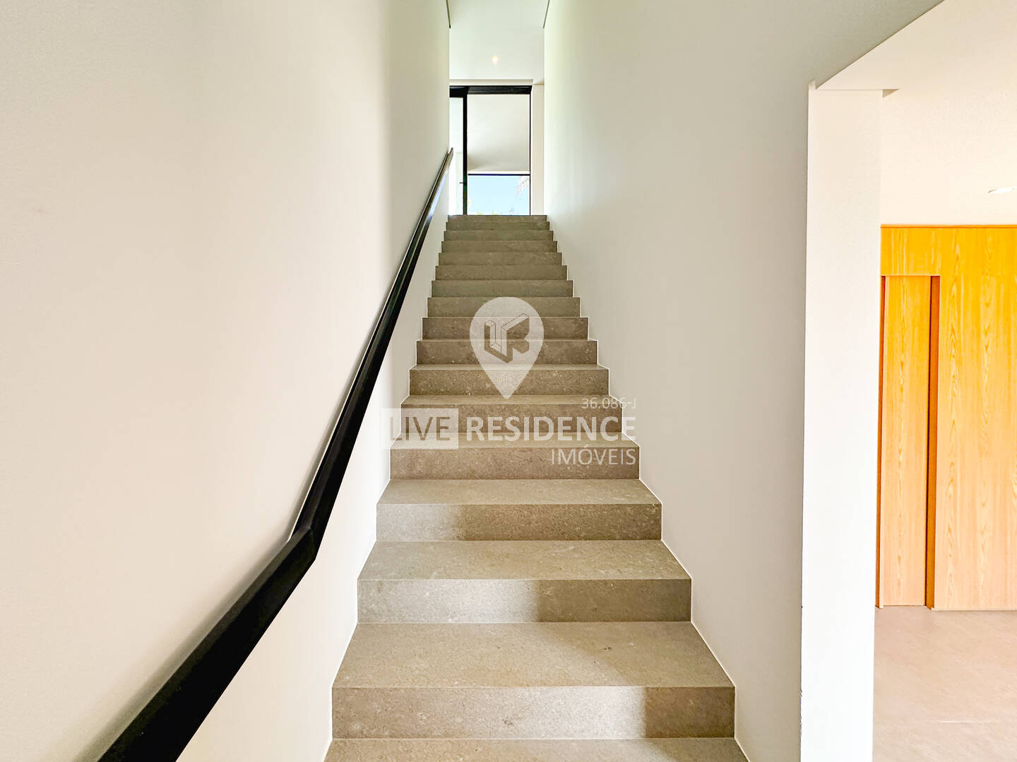Casa à venda com 4 quartos, 654m² - Foto 28