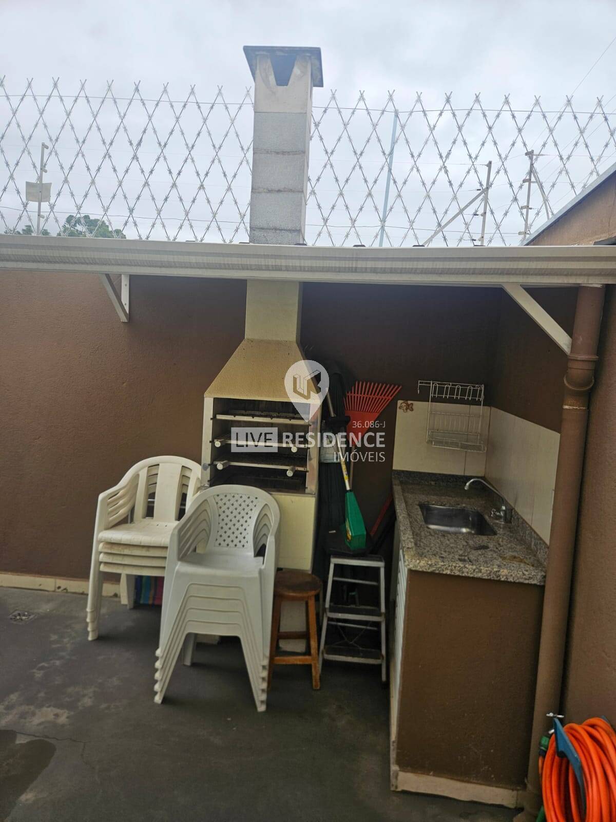 Casa à venda com 3 quartos, 74m² - Foto 9