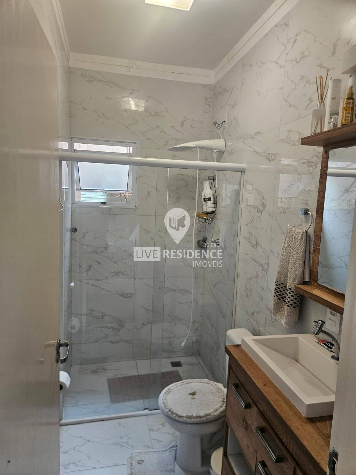 Casa à venda com 3 quartos, 74m² - Foto 7