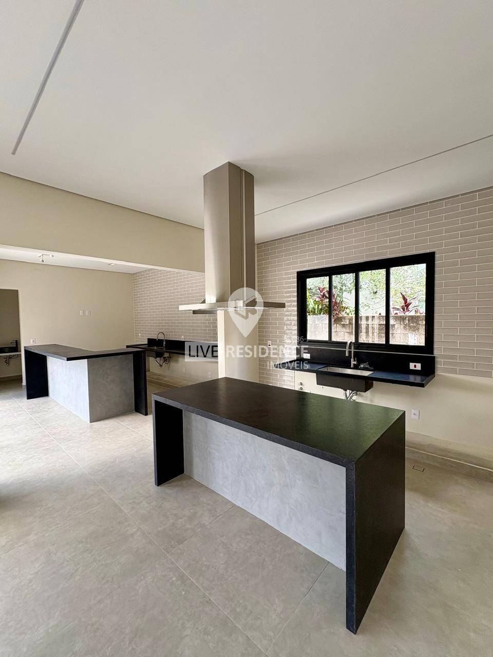 Casa, 3 quartos, 275 m² - Foto 35