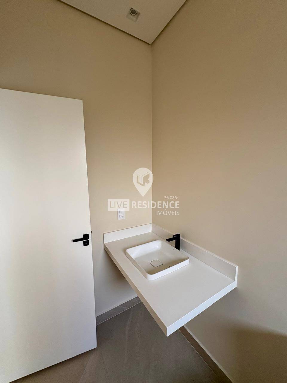 Casa, 3 quartos, 275 m² - Foto 47