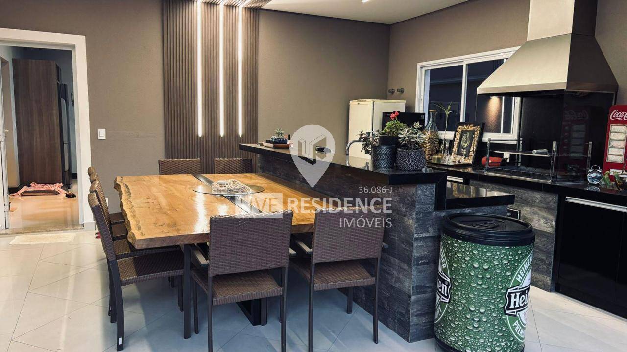 Casa, 3 quartos, 330 m² - Foto 19