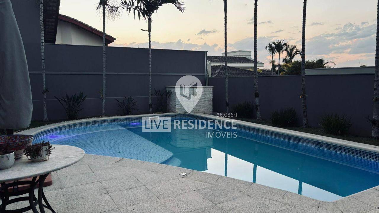 Casa, 3 quartos, 330 m² - Foto 21
