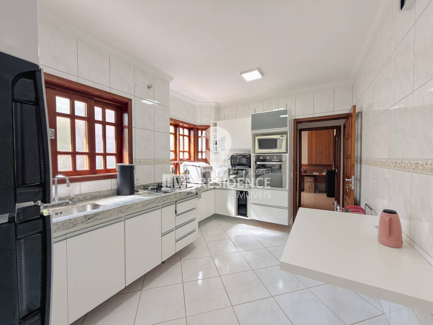 Casa, 3 quartos, 330 m² - Foto 32