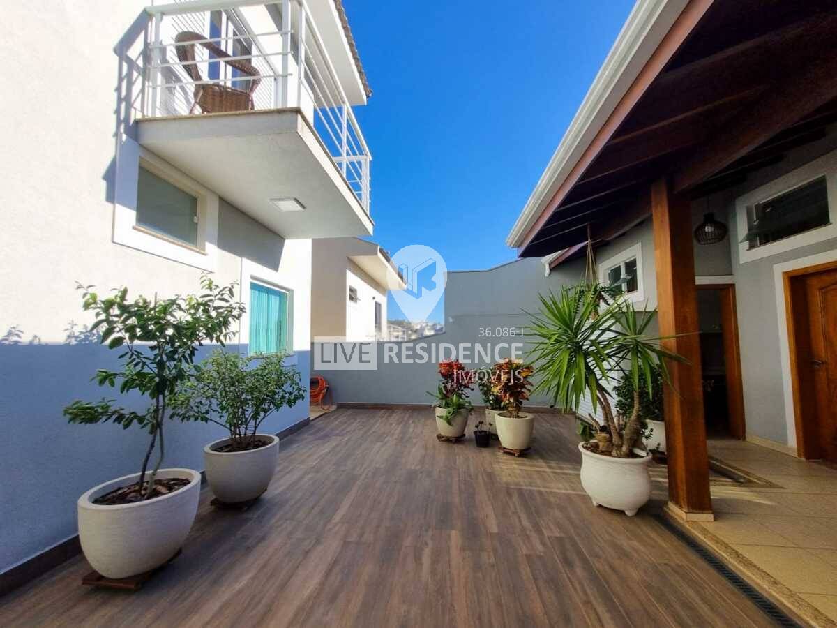 Casa, 3 quartos, 276 m² - Foto 21