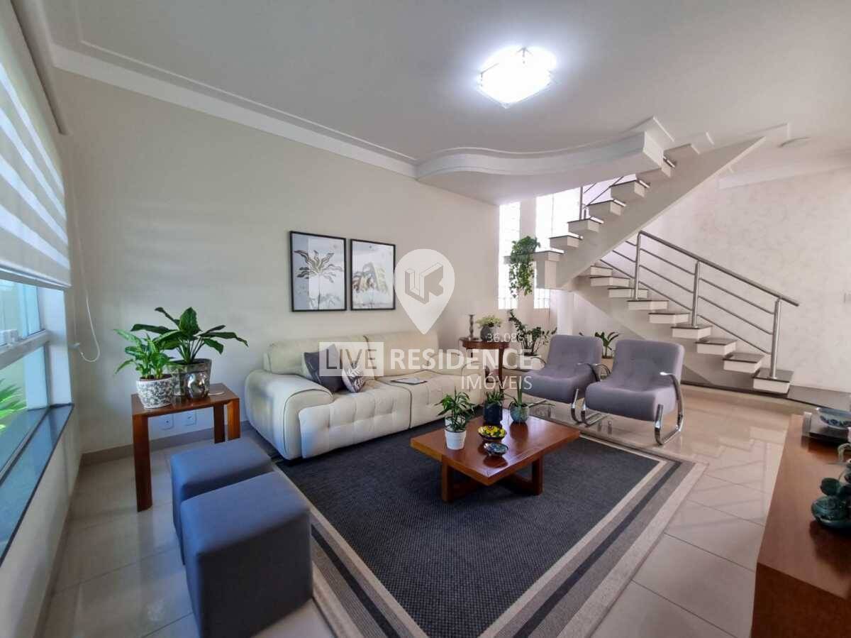 Casa, 3 quartos, 276 m² - Foto 19
