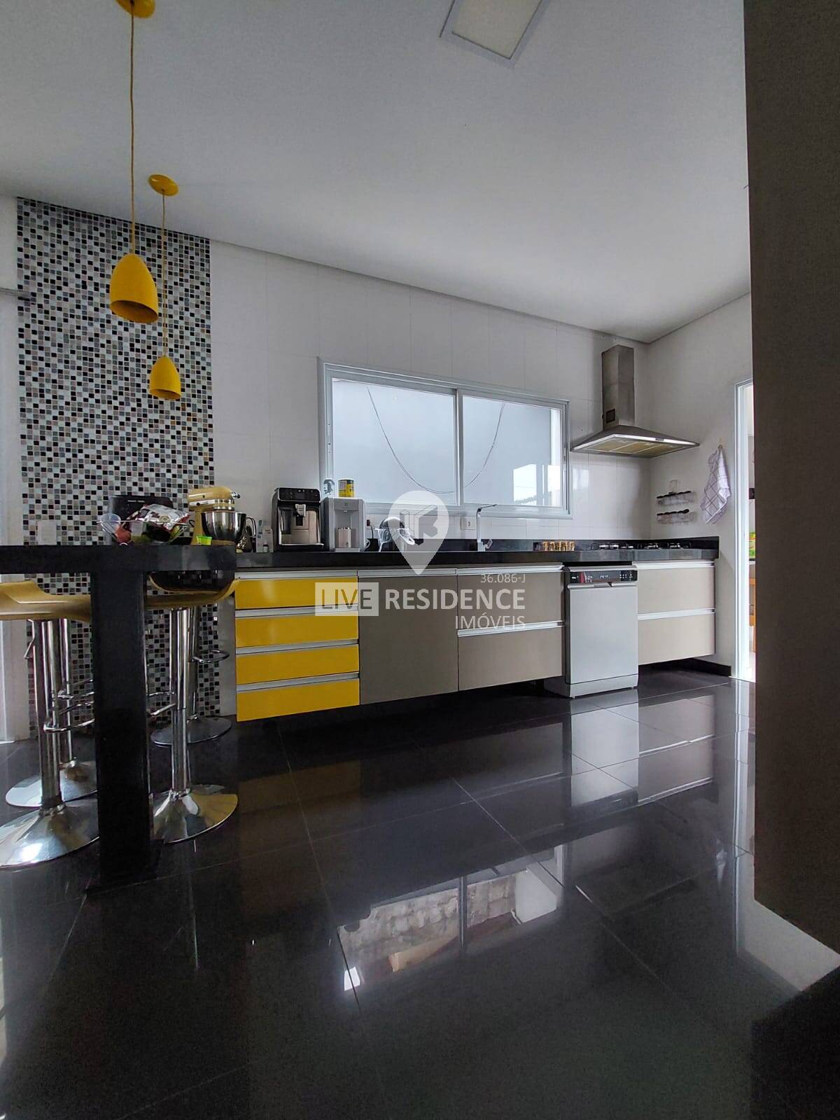 Casa, 3 quartos, 267 m² - Foto 17