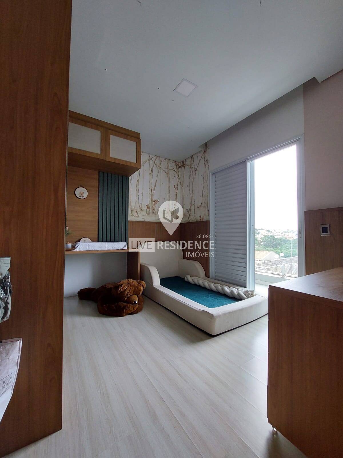 Casa, 3 quartos, 267 m² - Foto 27