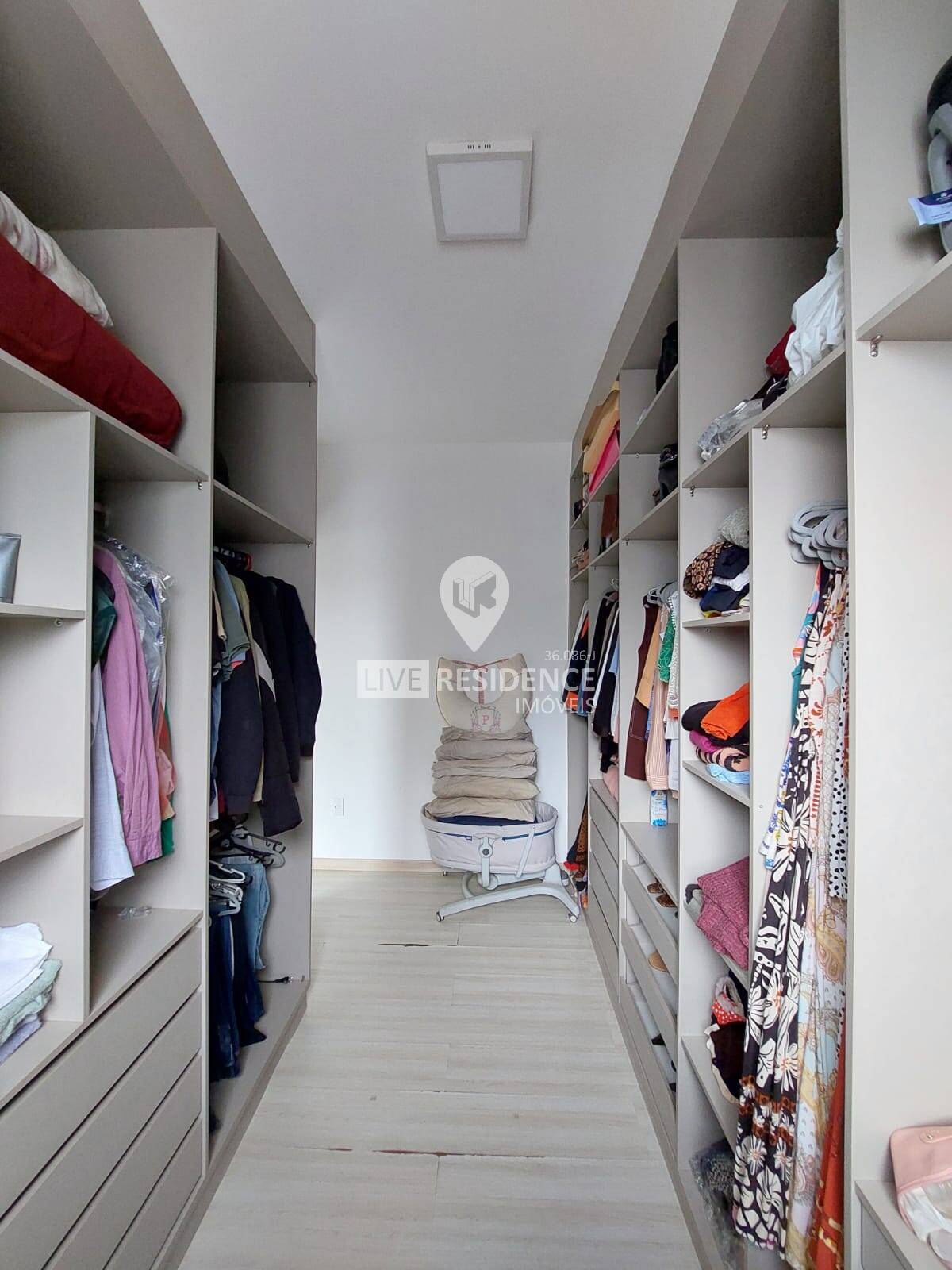 Casa, 3 quartos, 267 m² - Foto 34