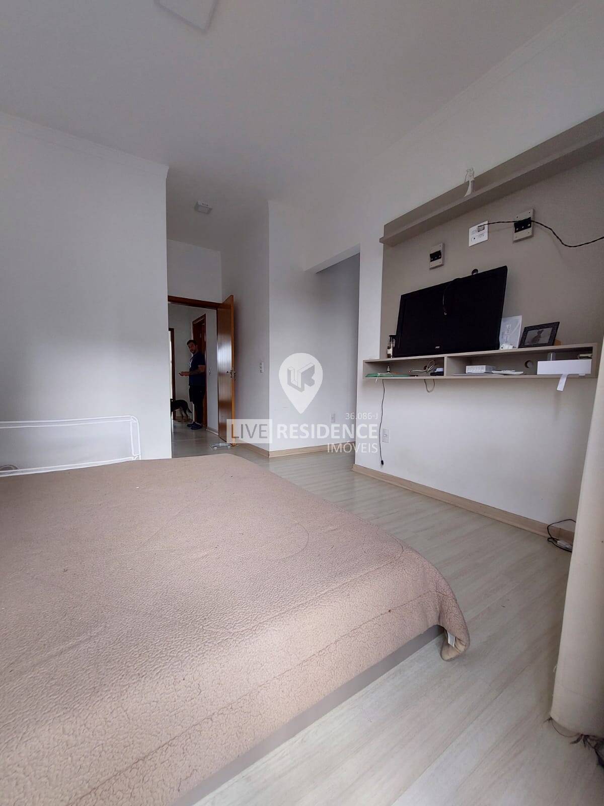 Casa, 3 quartos, 267 m² - Foto 37
