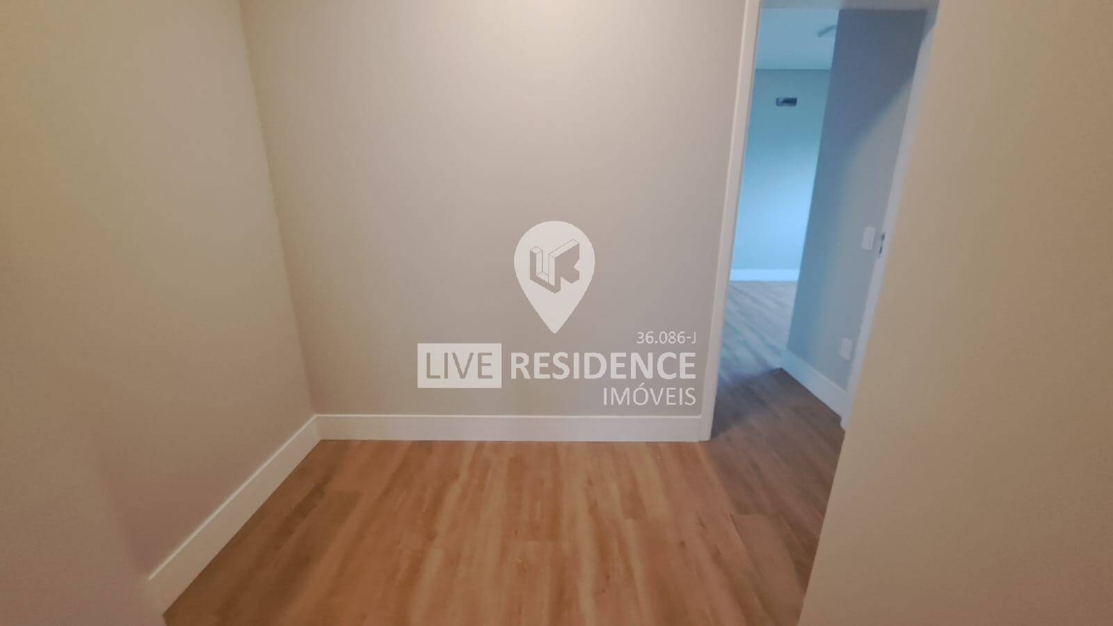 Casa, 3 quartos, 274 m² - Foto 31