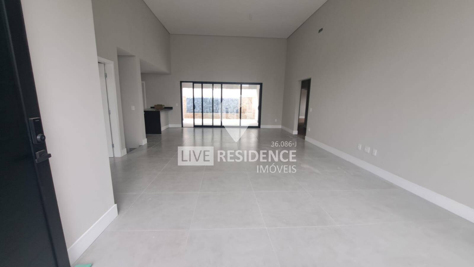 Casa, 3 quartos, 274 m² - Foto 42