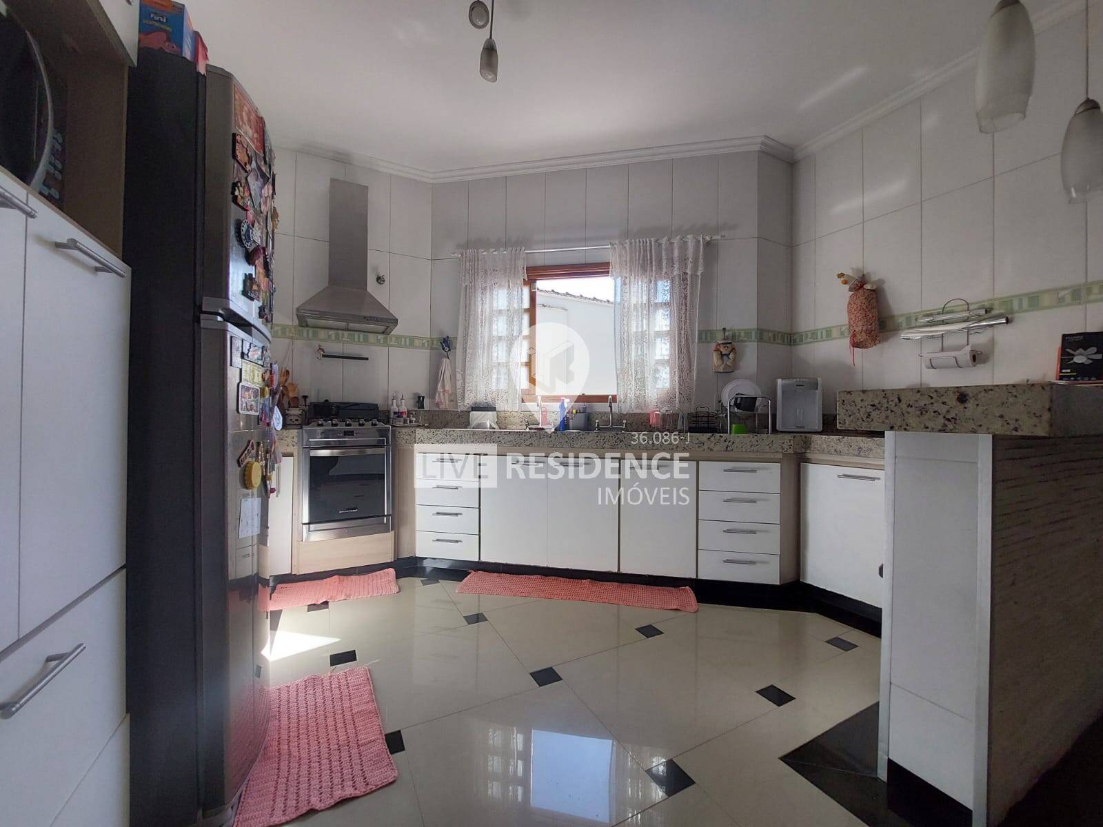 Casa, 3 quartos, 324 m² - Foto 26