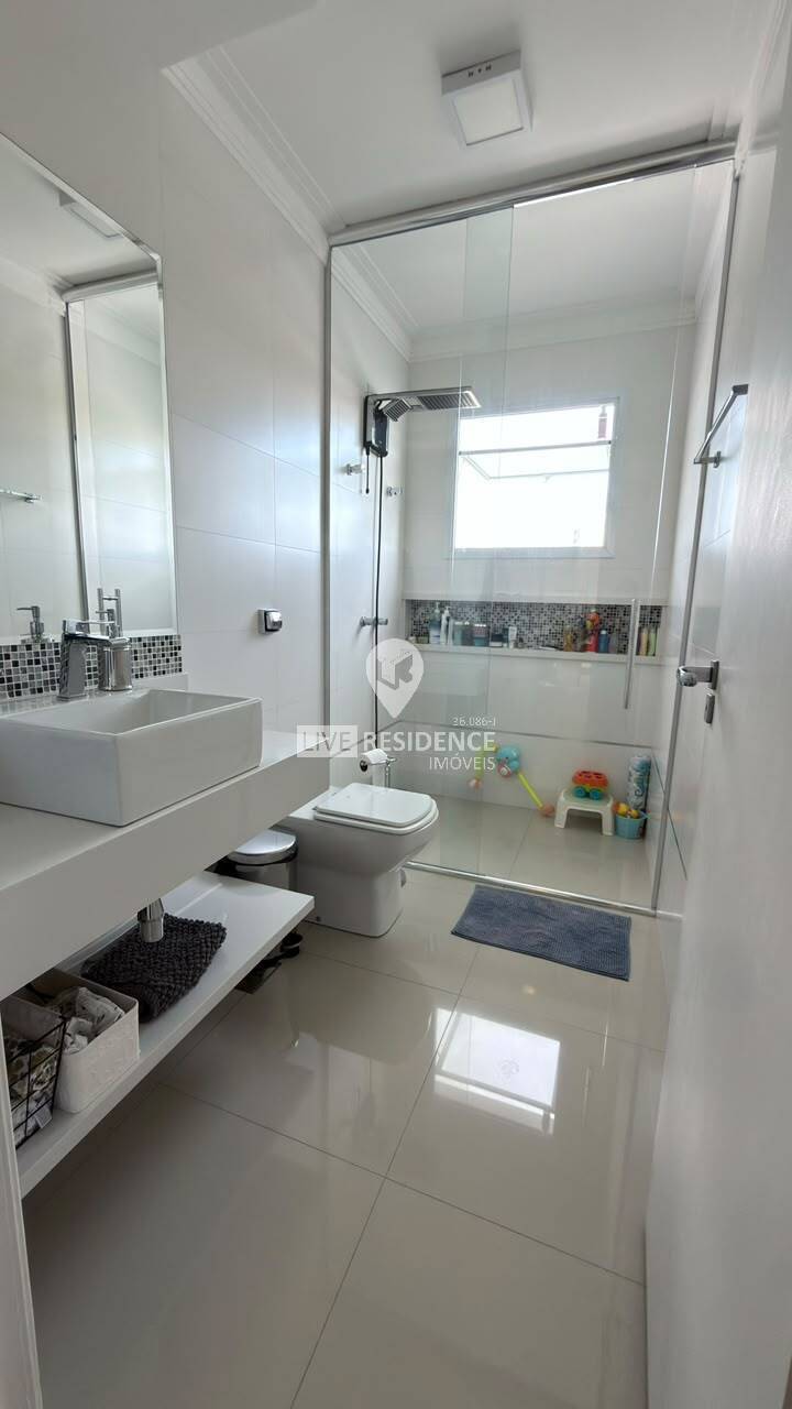 Casa, 3 quartos, 261 m² - Foto 18