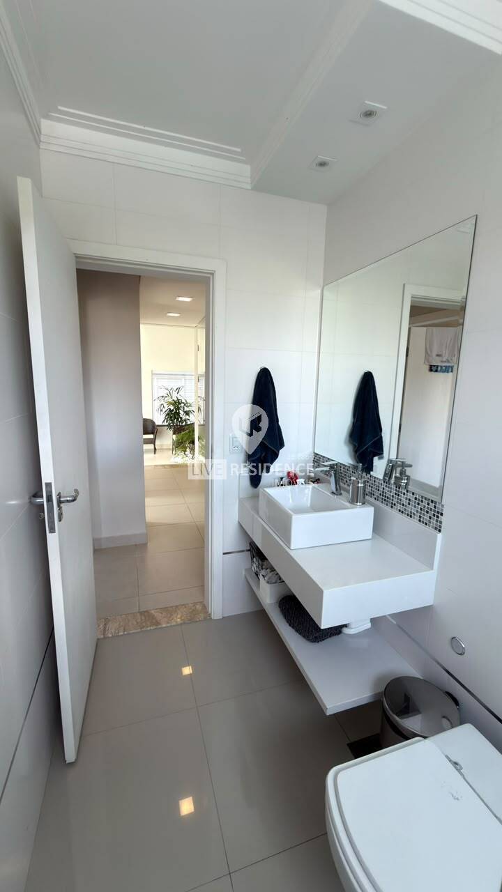 Casa, 3 quartos, 261 m² - Foto 19
