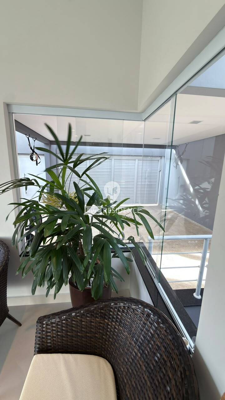 Casa, 3 quartos, 261 m² - Foto 26