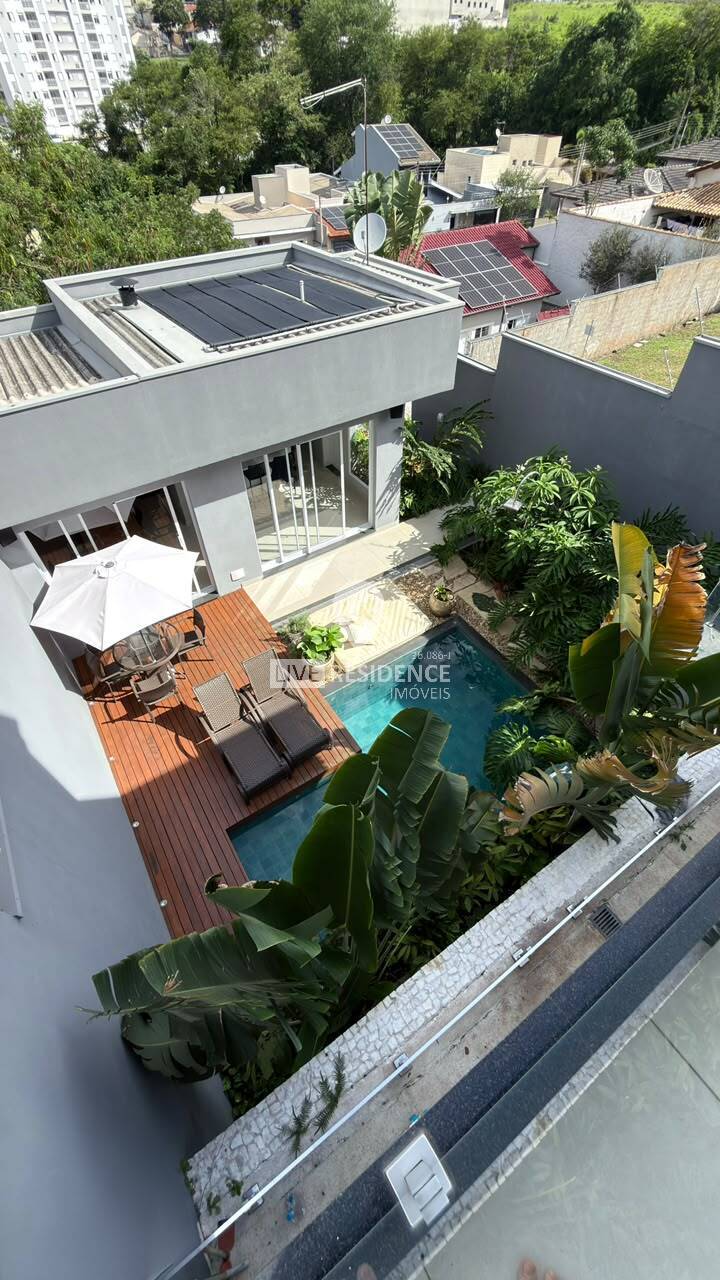 Casa, 3 quartos, 261 m² - Foto 31