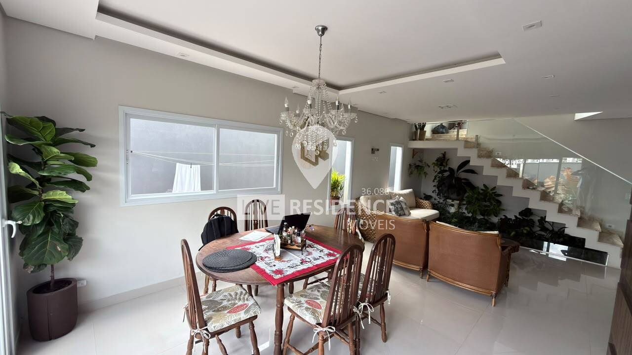 Casa, 3 quartos, 261 m² - Foto 59