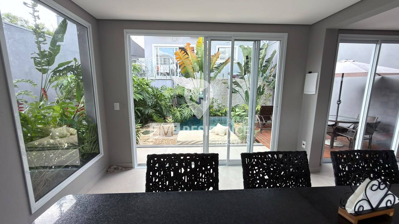 Casa, 3 quartos, 261 m² - Foto 71