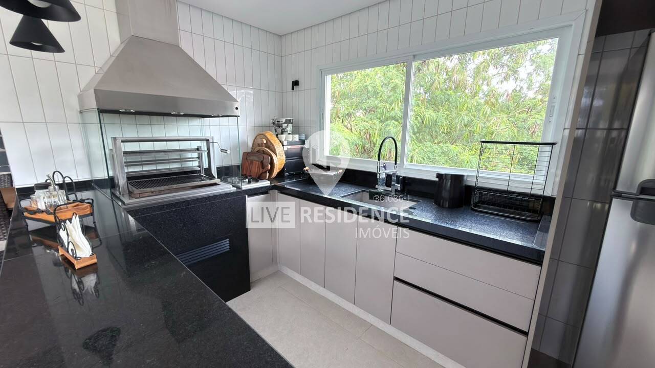 Casa, 3 quartos, 261 m² - Foto 74