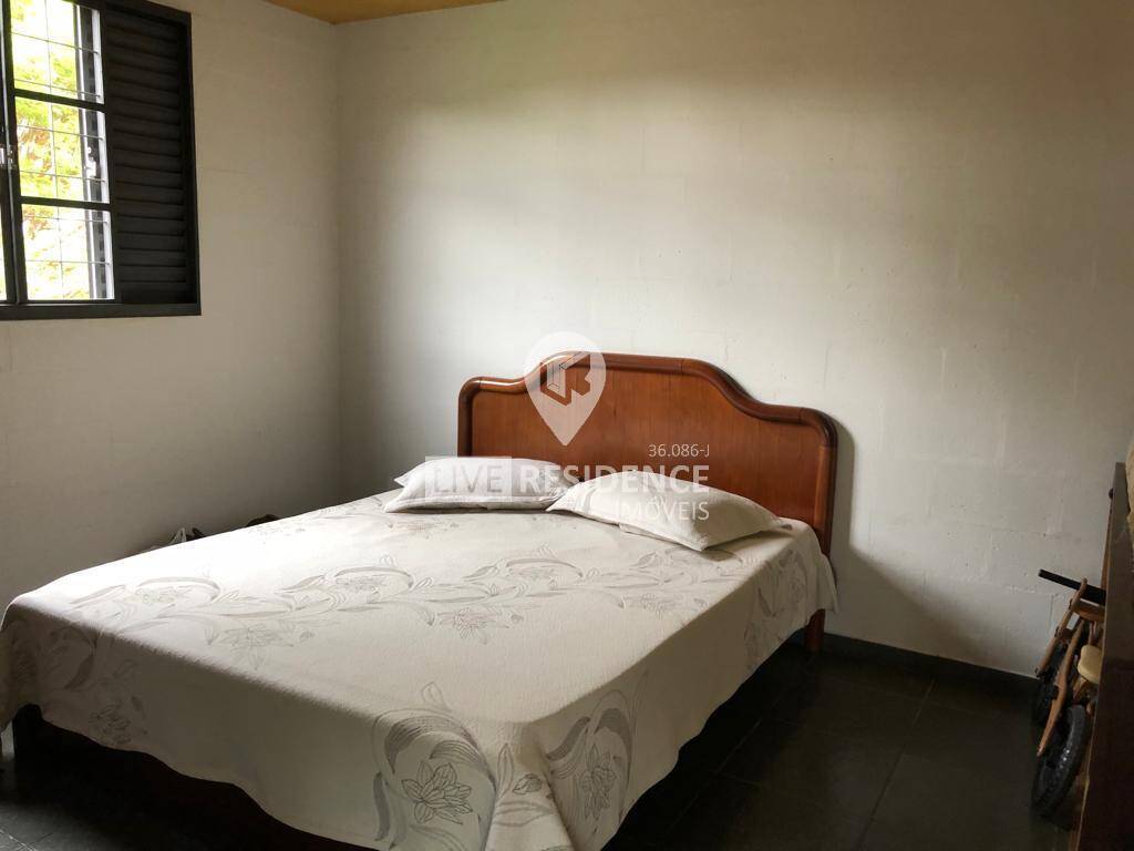 Casa, 4 quartos, 282 m² - Foto 24