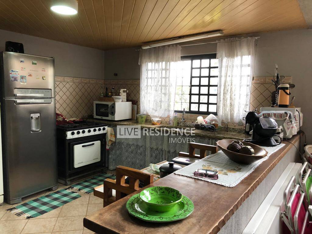 Casa, 4 quartos, 282 m² - Foto 35