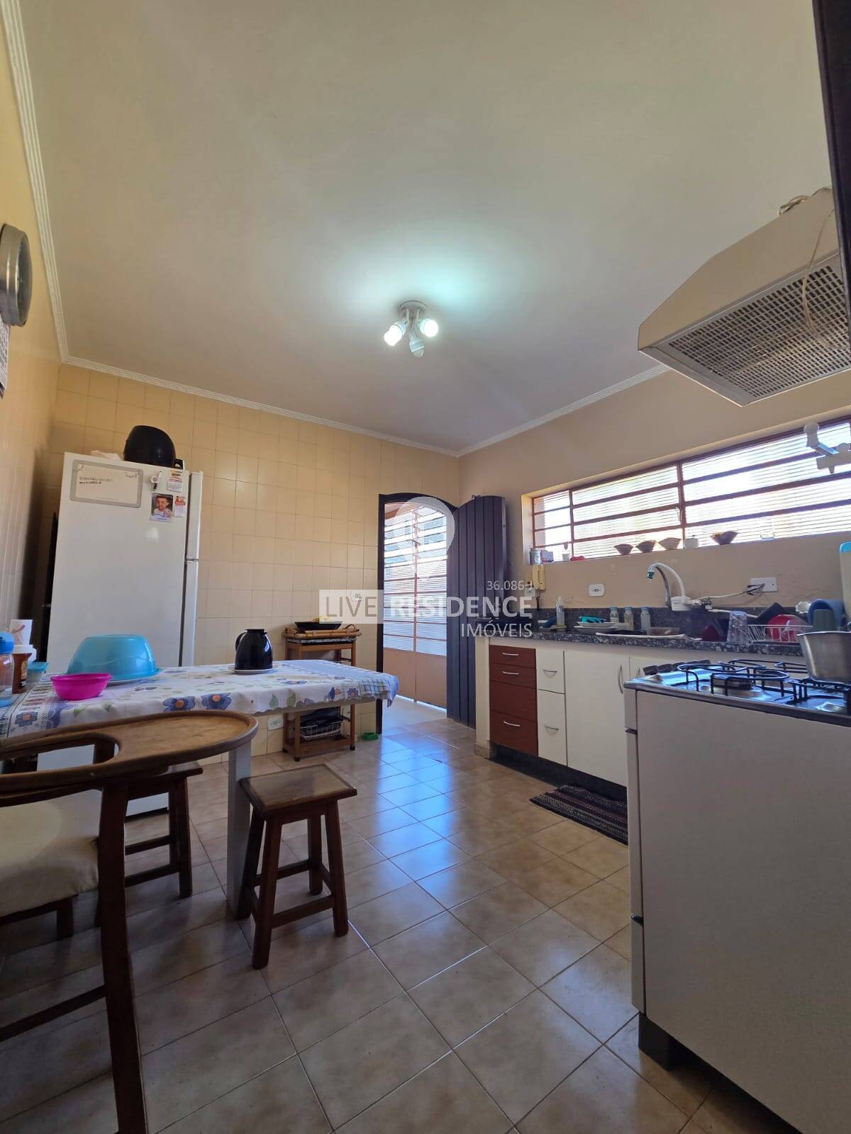 Casa, 3 quartos, 240 m² - Foto 35