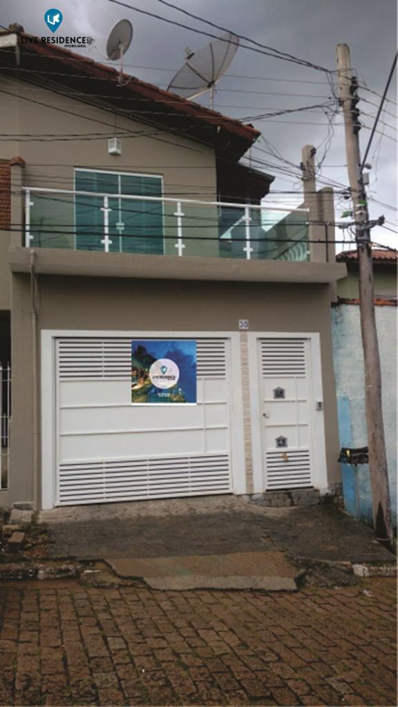Vende no Alto Santa Cruz, casa residencial, aceita financiamento